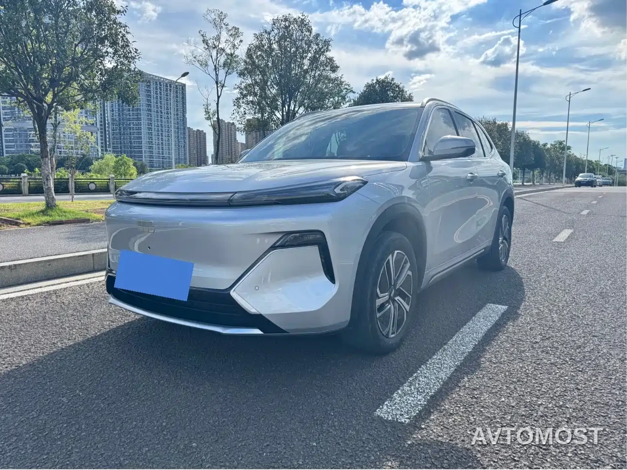 Geely Galaxy Starship 7 EM-i 2025 Model 120km Explorer+ Edition — фото 1