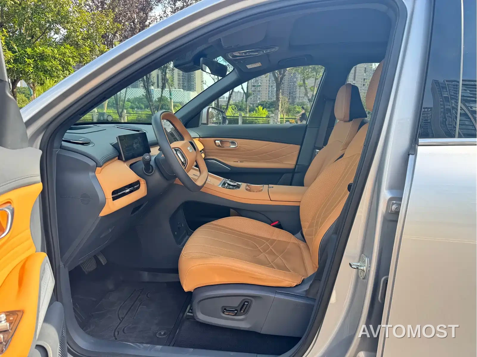 Geely Galaxy Starship 7 EM-i 2025 Model 120km Explorer+ Edition — фото 5
