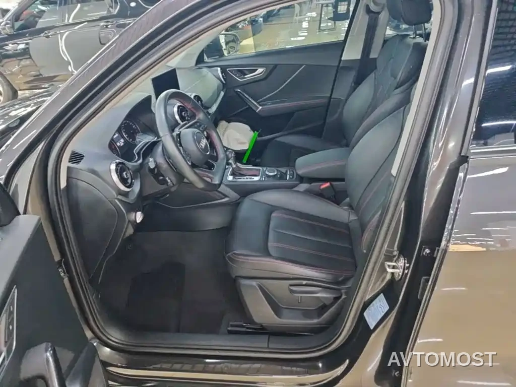 Audi Q2L 2023 35TFSI Progressive Dynamic — фото 15