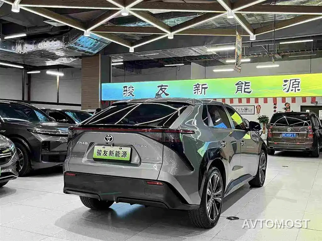 Toyota GAC Toyota bZ4X 2022 Long Range Elite — фото 3