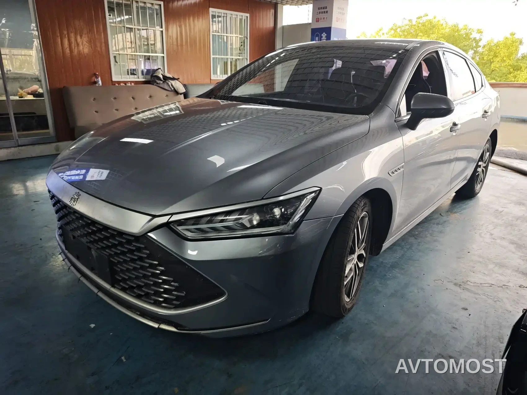 BYD Qin PLUS 2021 DM-i 55KM Flagship — фото 1