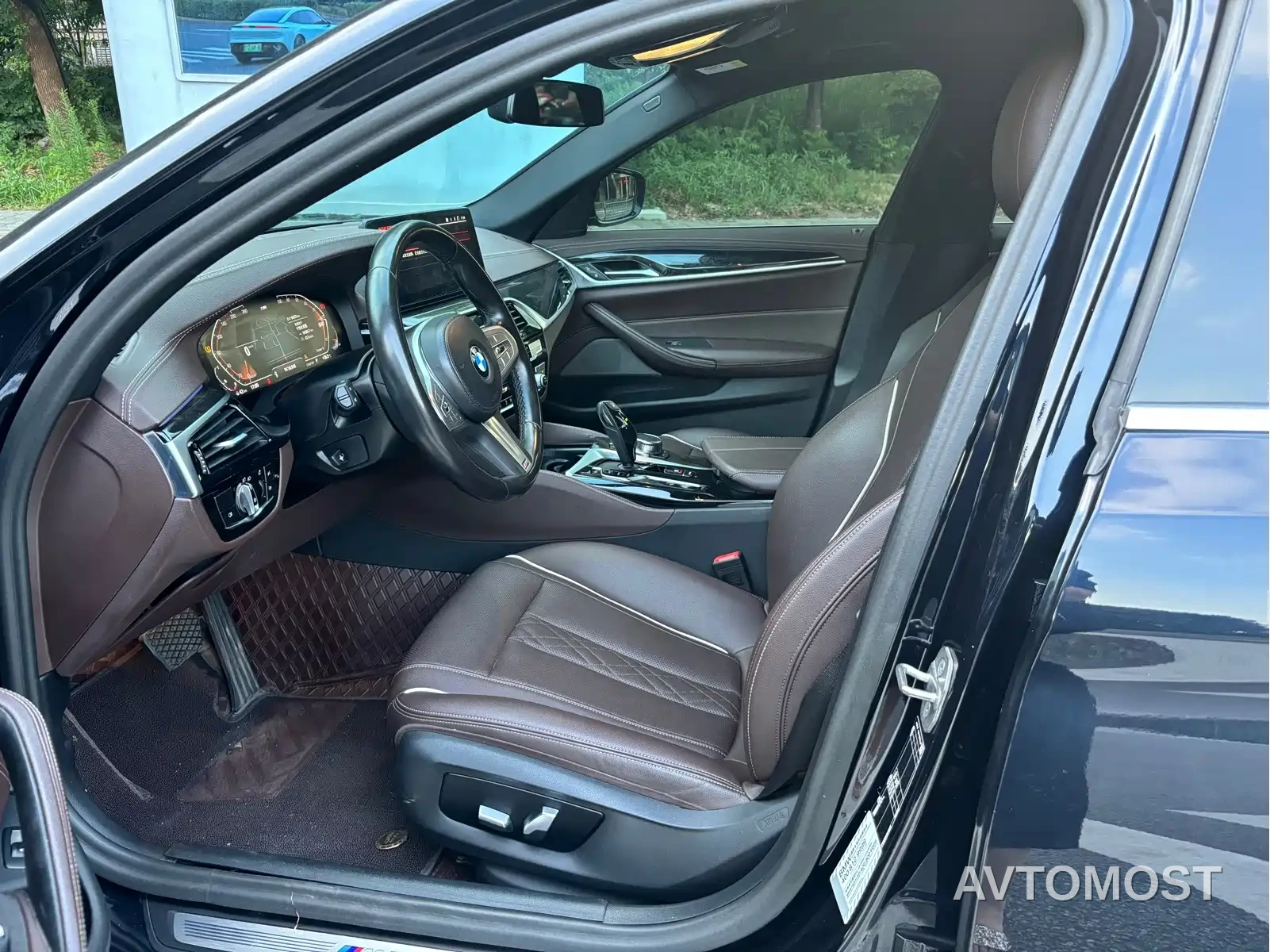 BMW 5 Series 2022 525Li M Sport Package — фото 7