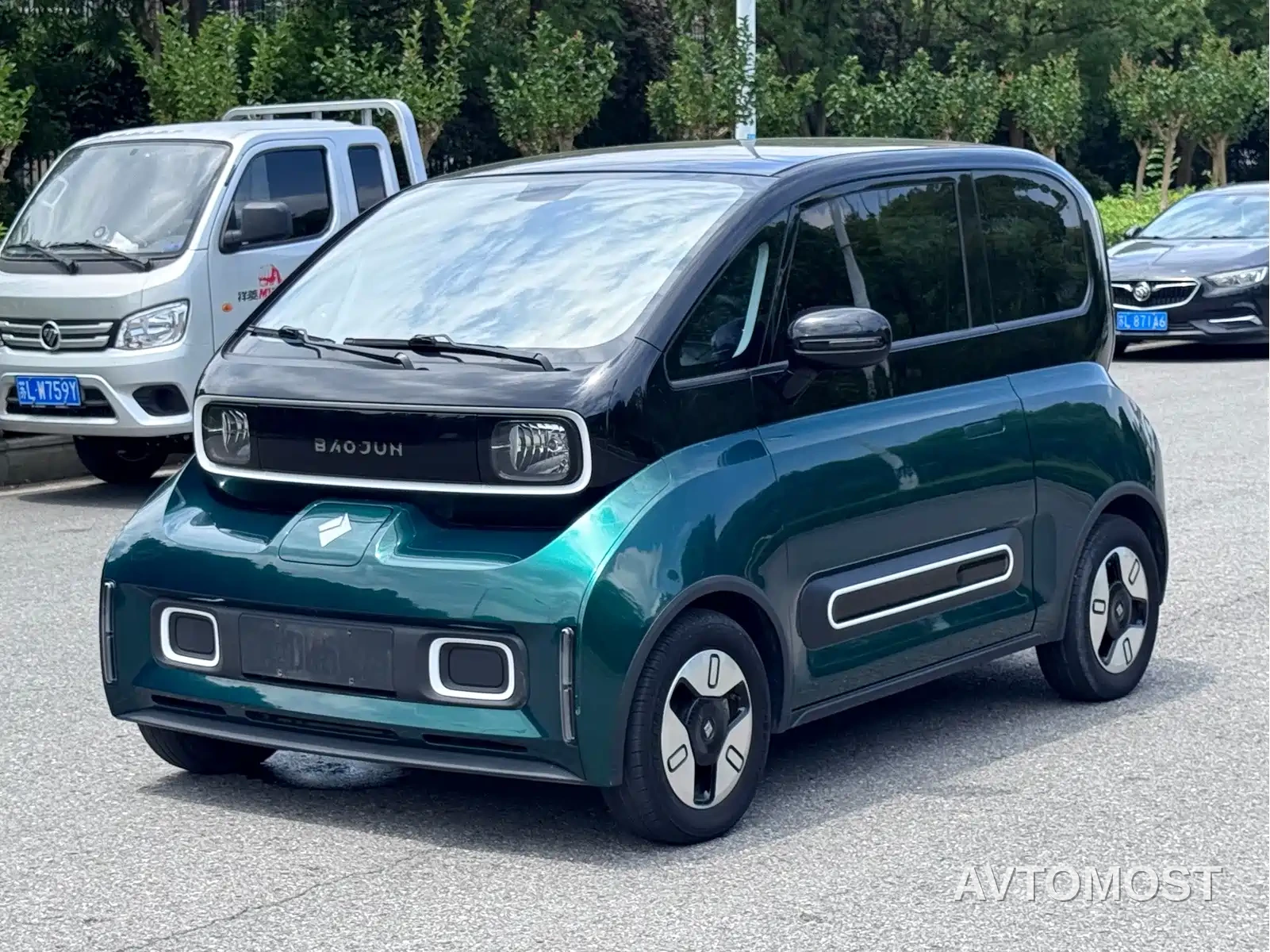 Baojun KiWi EV 2022 Artist Lite Edition LFP — фото 1