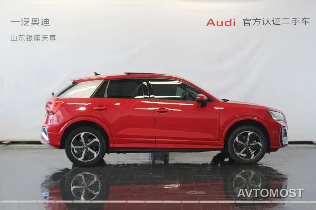 Audi Q2L e-tron 2022 Q2L e-tron Pure Electric Intelligent — фото 4