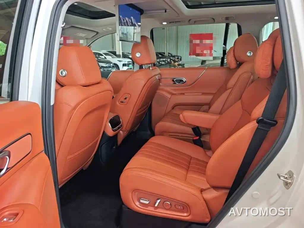 GAC Trumpchi Vision S9 2025 1.5T Hybrid Premium — фото 17
