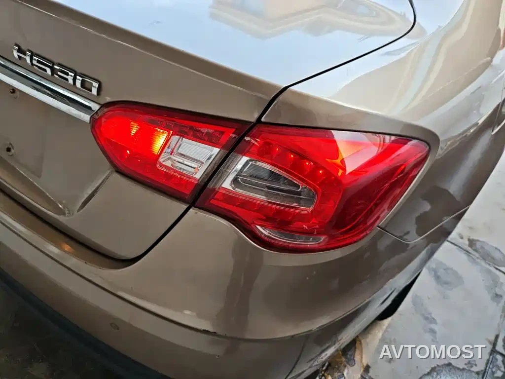 Zhonghua H530 2017 1.6L Automatic Comfort — фото 8