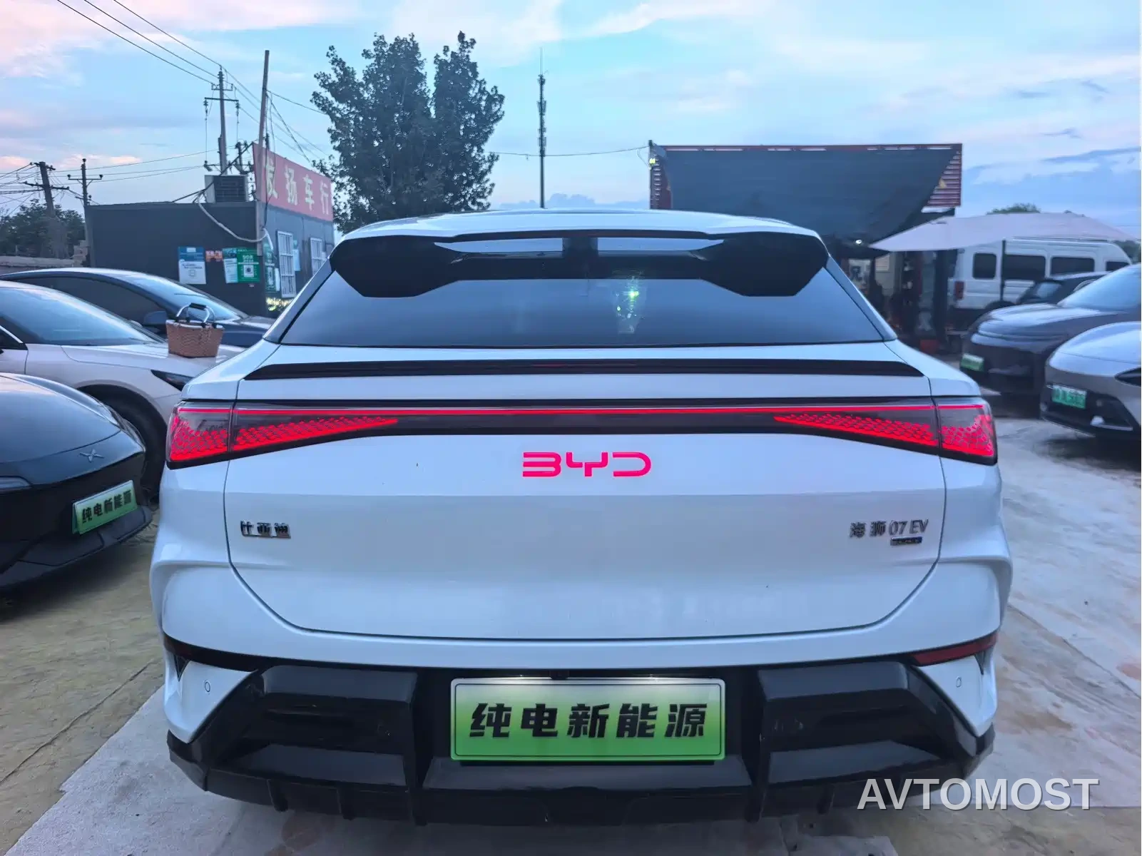 BYD Sealion 07 EV 2025 610 Smart Navigation Edition — фото 8