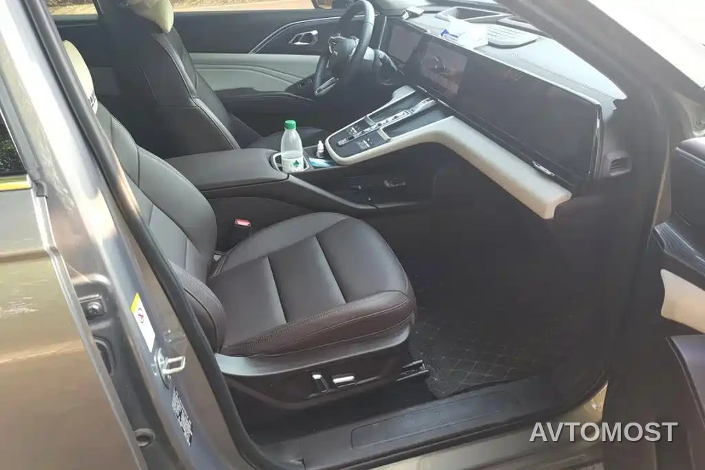 Haval Xiaolong MAX 2023 1.5L Hi4 105 4WD Smart Flagship — фото 8