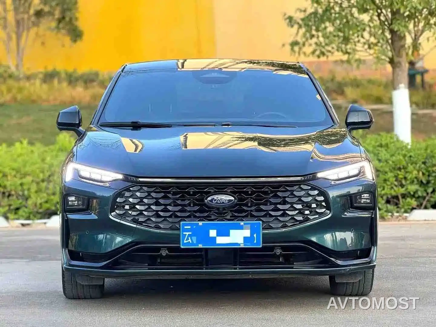 Ford Mondeo 2023 1.5T E-Hybrid ST-Line — фото 2