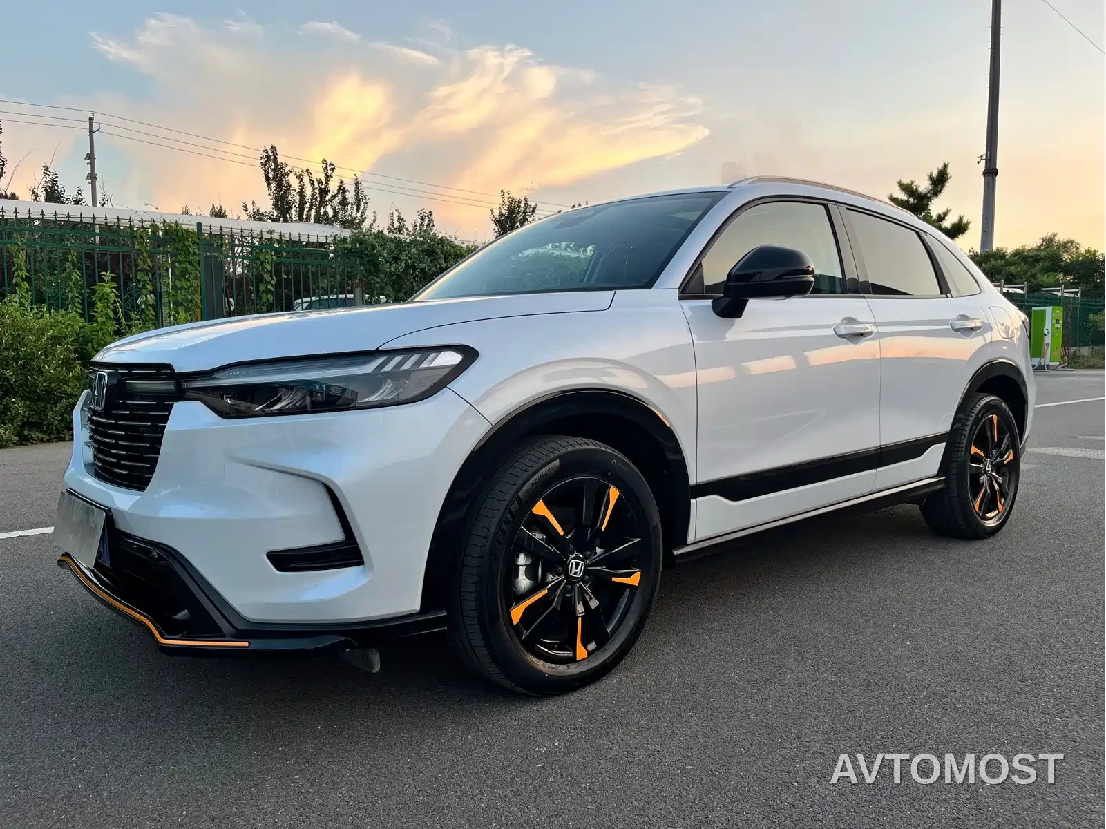 Honda HR-V 2023 2.0L e:HEV Thrilling Edition — фото 1