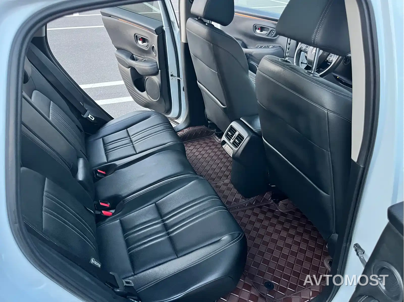 Honda HR-V 2023 2.0L e:HEV Thrilling Edition — фото 12