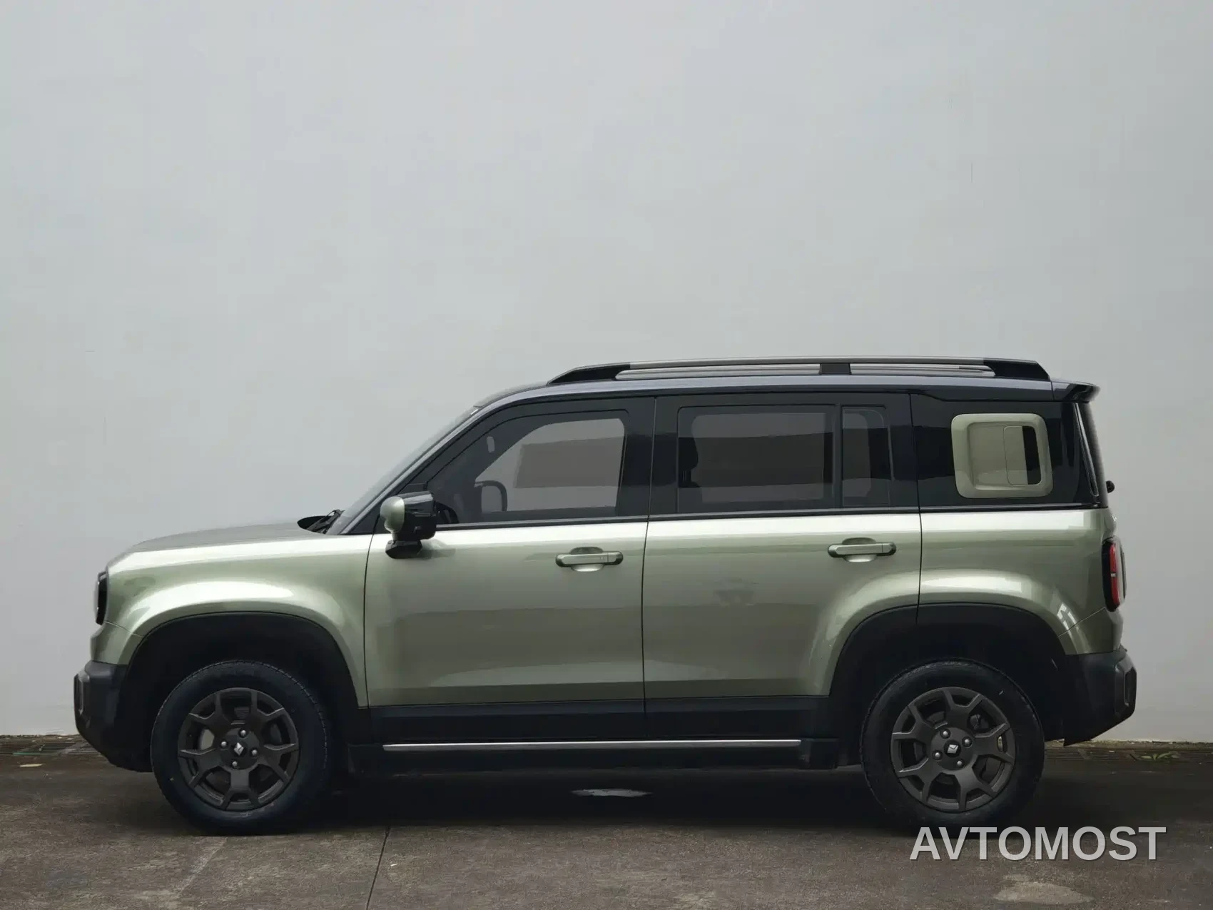 Baojun Yueye Plus 2024 Smart Premium 4-Seater — фото 2