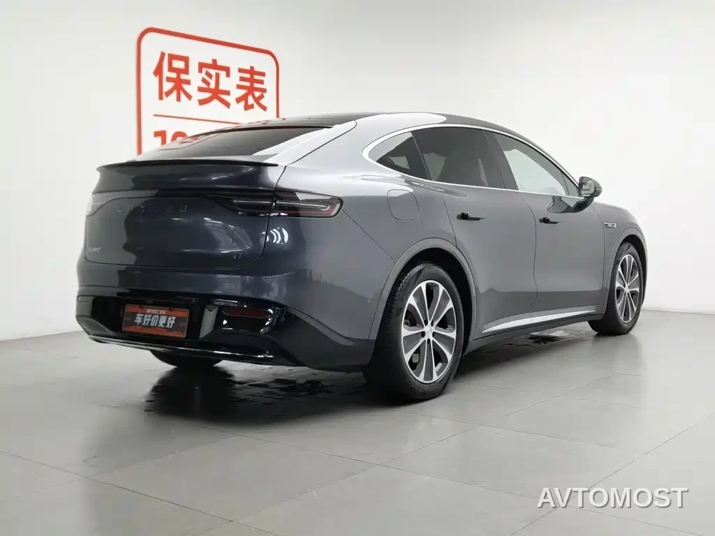 Zhijie Luxeed R7 2025 Extended Range 251km Pro — фото 1