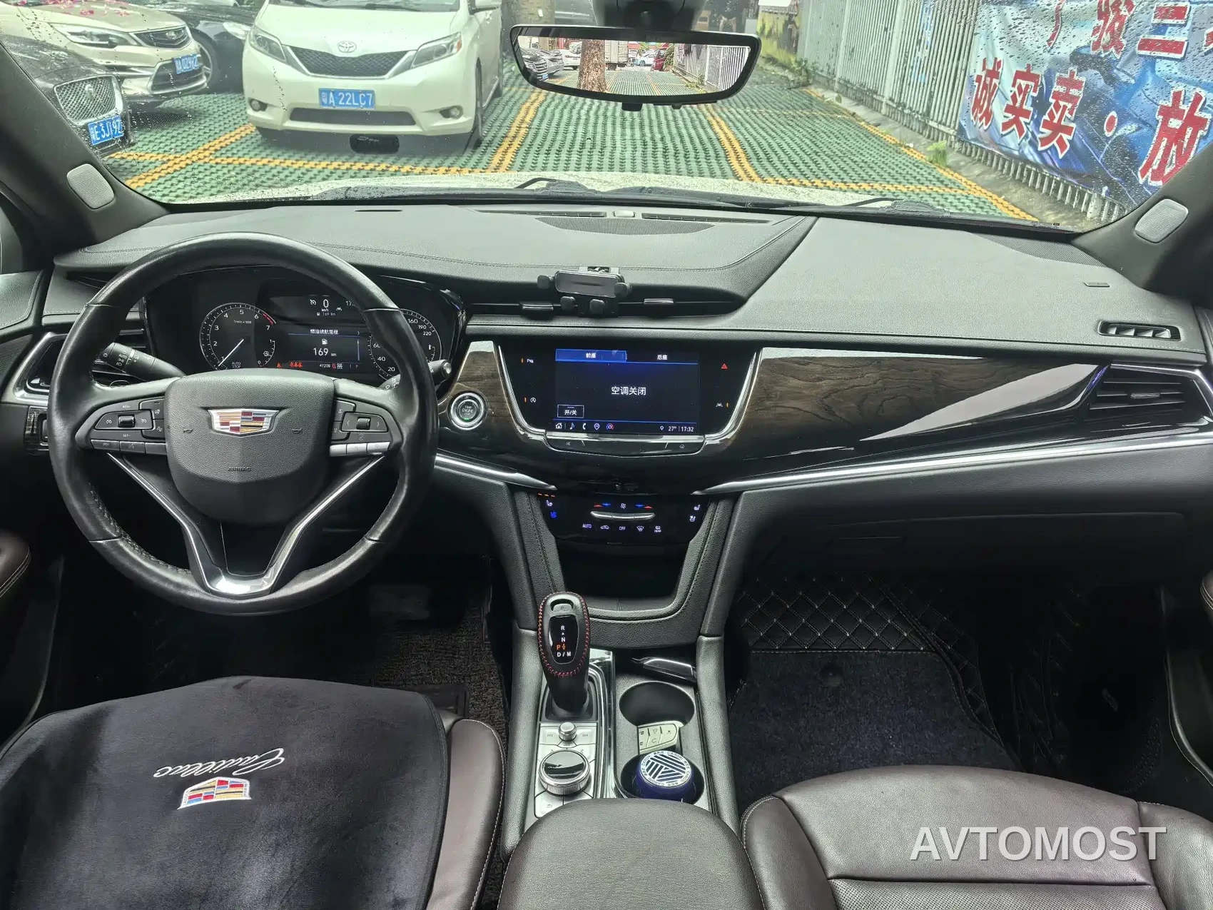 Cadillac XT6 2022 2.0T 7-Seater 4WD Luxury Edition — фото 14