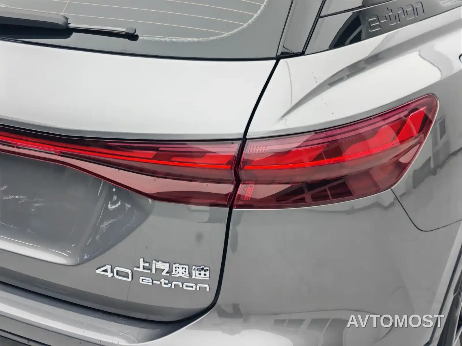 Audi Q5 e-tron 2022 40 e-tron Starlight Edition Mecha Suit Sun Chaser Version — фото 7