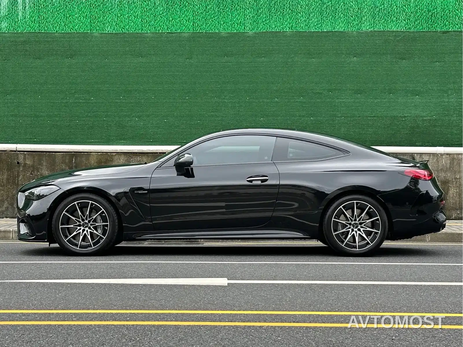 Mercedes-Benz Mercedes-AMG CLE 2024 AMG CLE 53 4MATIC+ Coupe — фото 4