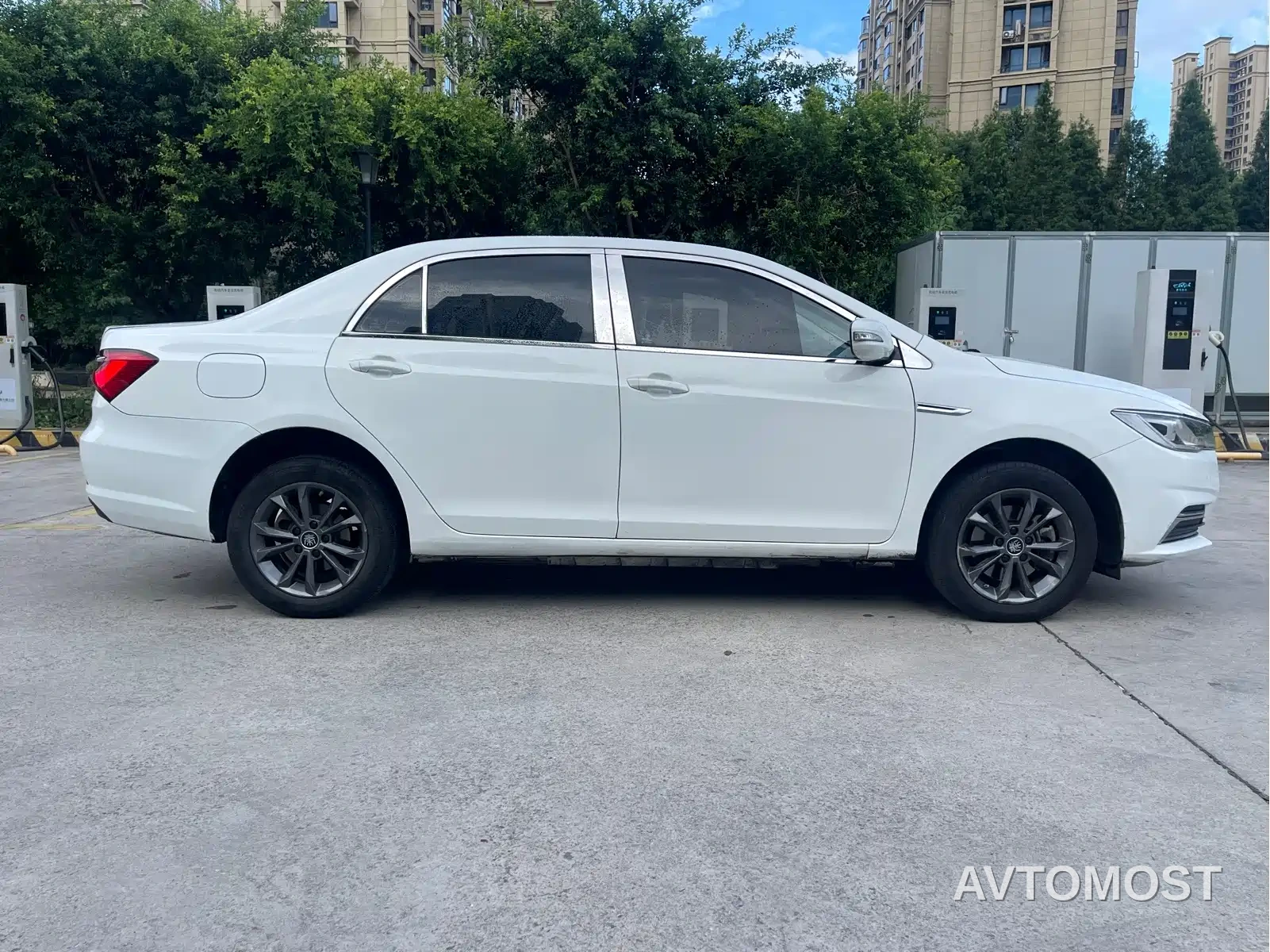 BYD Qin New Energy 2021 Mobility Edition — фото 4