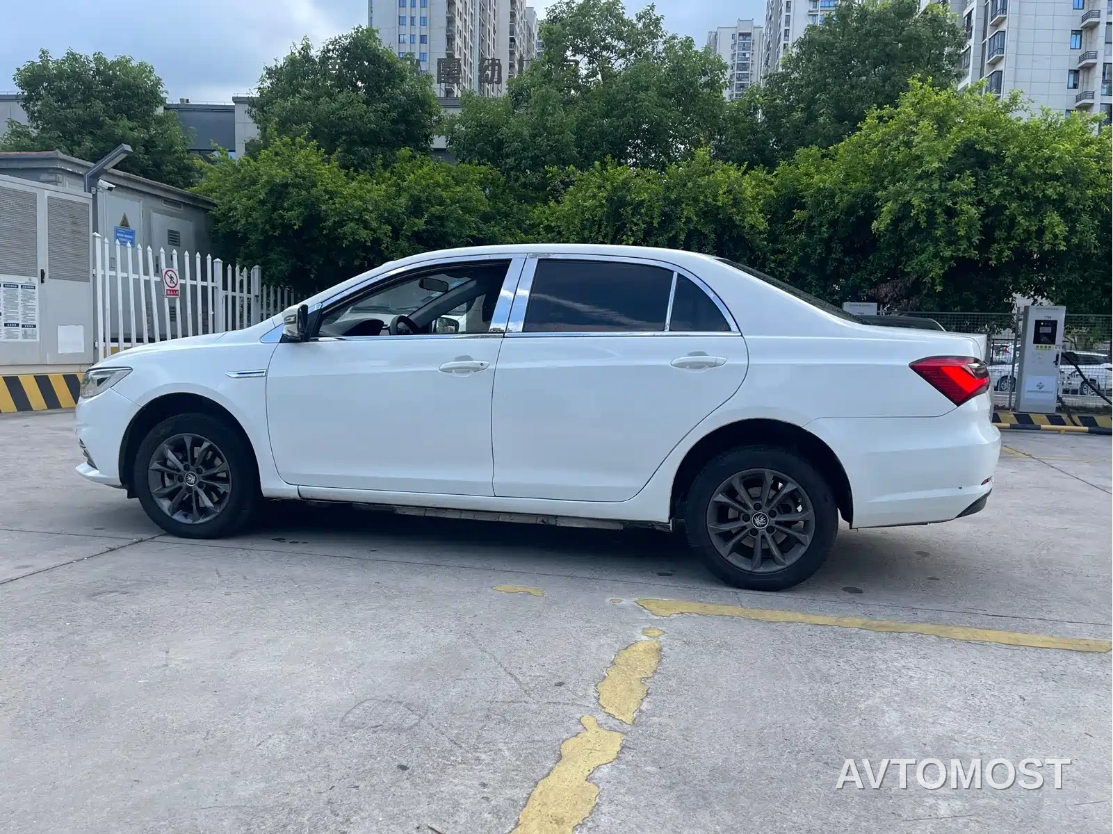 BYD Qin New Energy 2021 Mobility Edition — фото 8