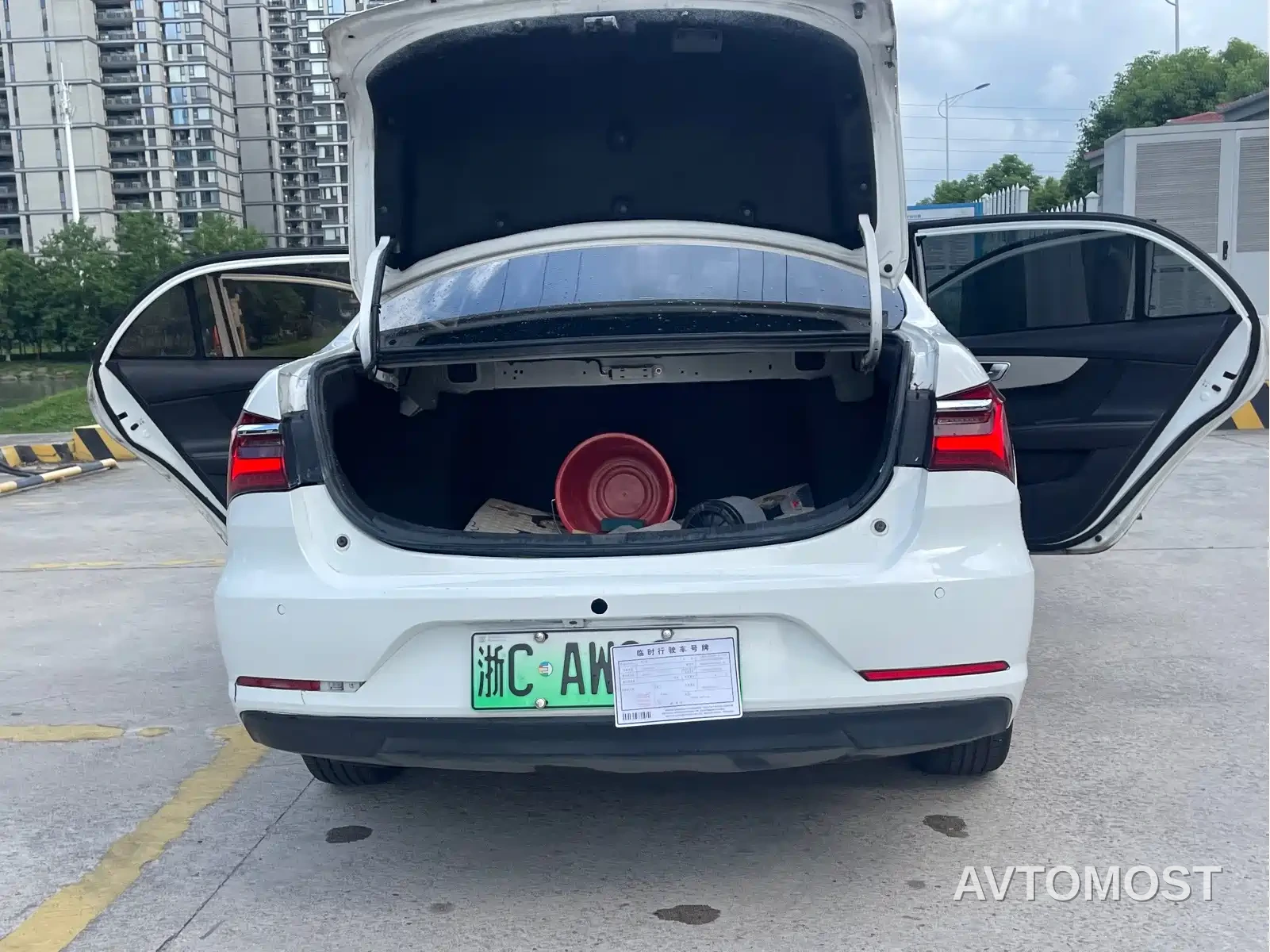 BYD Qin New Energy 2021 Mobility Edition — фото 16