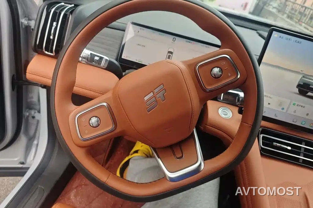 Jetour Shanhai L7 PLUS 2025 Base Model 7-Seater — фото 14