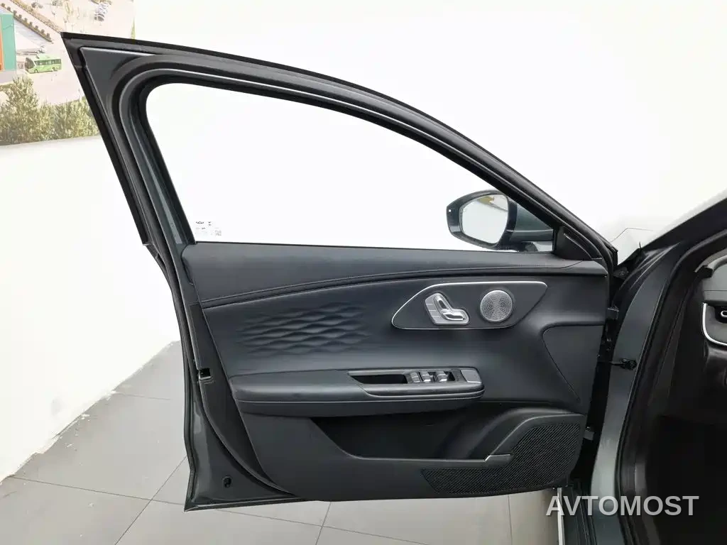 Chery Fengyun A8L 2025 1.5TGDI 145km Luxury — фото 7