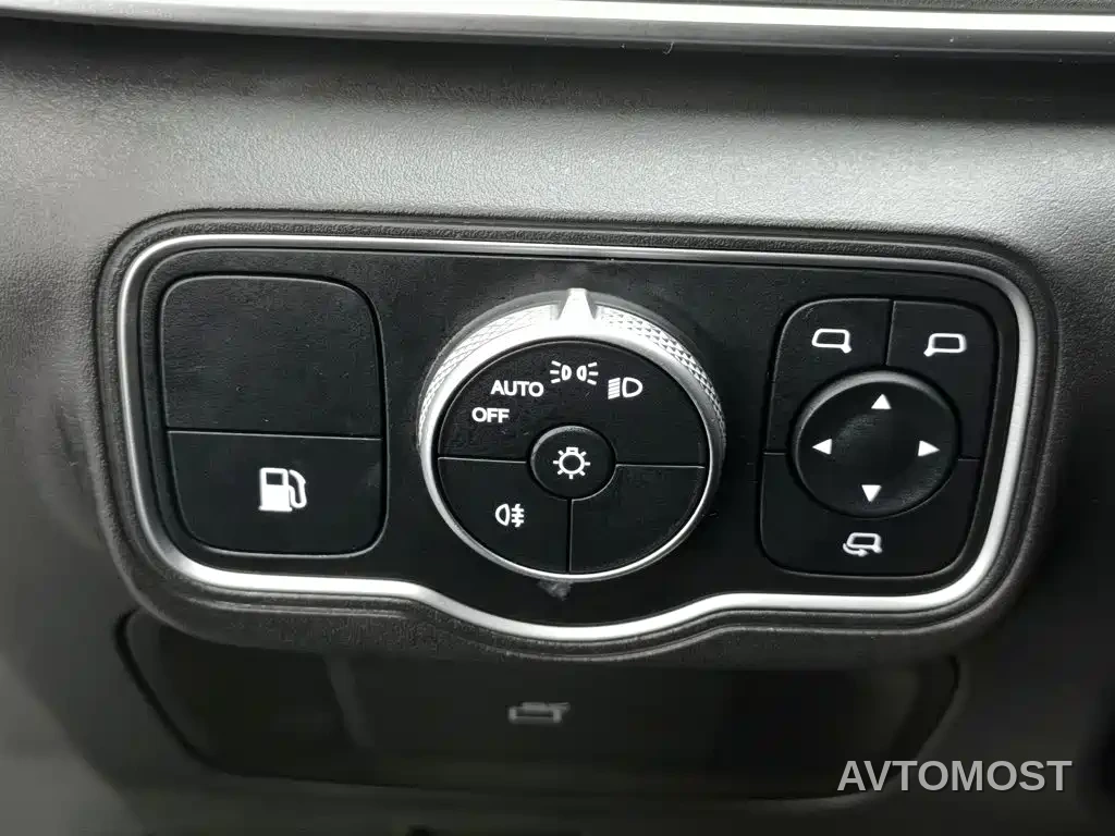 Chery Fengyun A8L 2025 1.5TGDI 145km Luxury — фото 20
