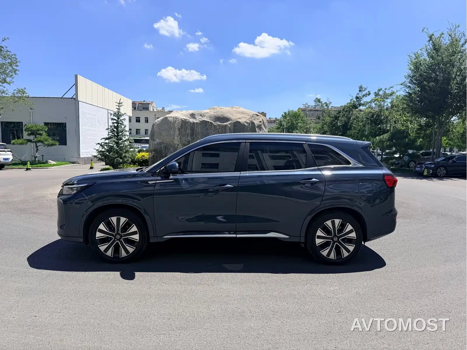 Landian E5 PLUS 2026 Model 165km Luxury Long-Range Edition 5-Seater — фото 2