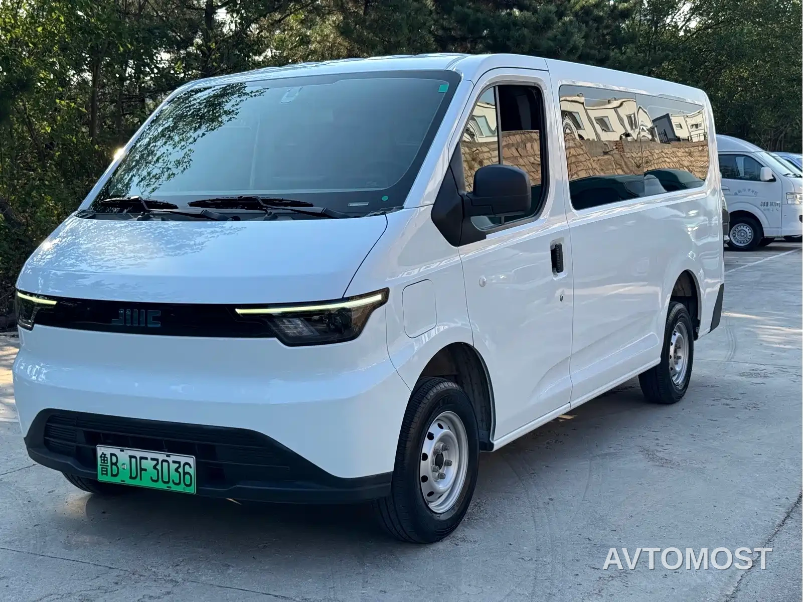 Jiangling E-Fushun 2025 Clear Window Version 41.86kWh Short Wheelbase Low Roof — фото 1