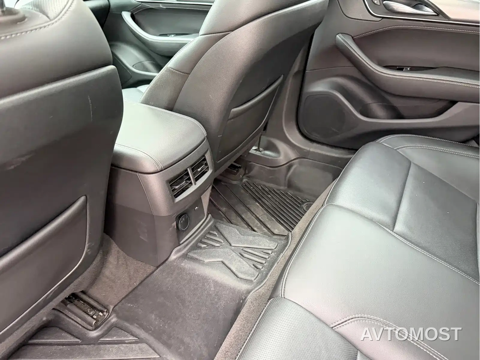 Cadillac CT5 2024 28T Luxury Model — фото 11