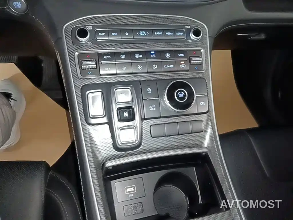Hyundai Santa Fe 2023 Traveller 380T GDi Auto 2WD GLX Elite Edition — фото 9