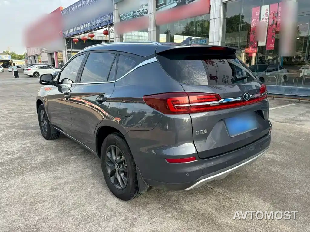 BYD Song 2021 Classic 1.5T Auto Elite — фото 5