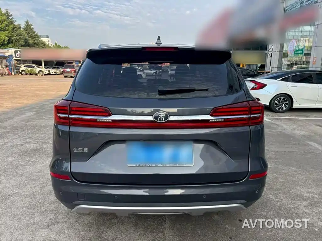 BYD Song 2021 Classic 1.5T Auto Elite — фото 6