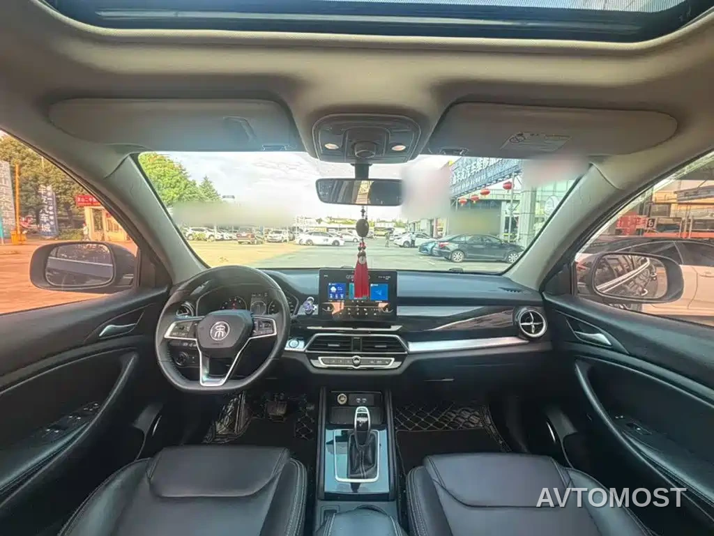 BYD Song 2021 Classic 1.5T Auto Elite — фото 8