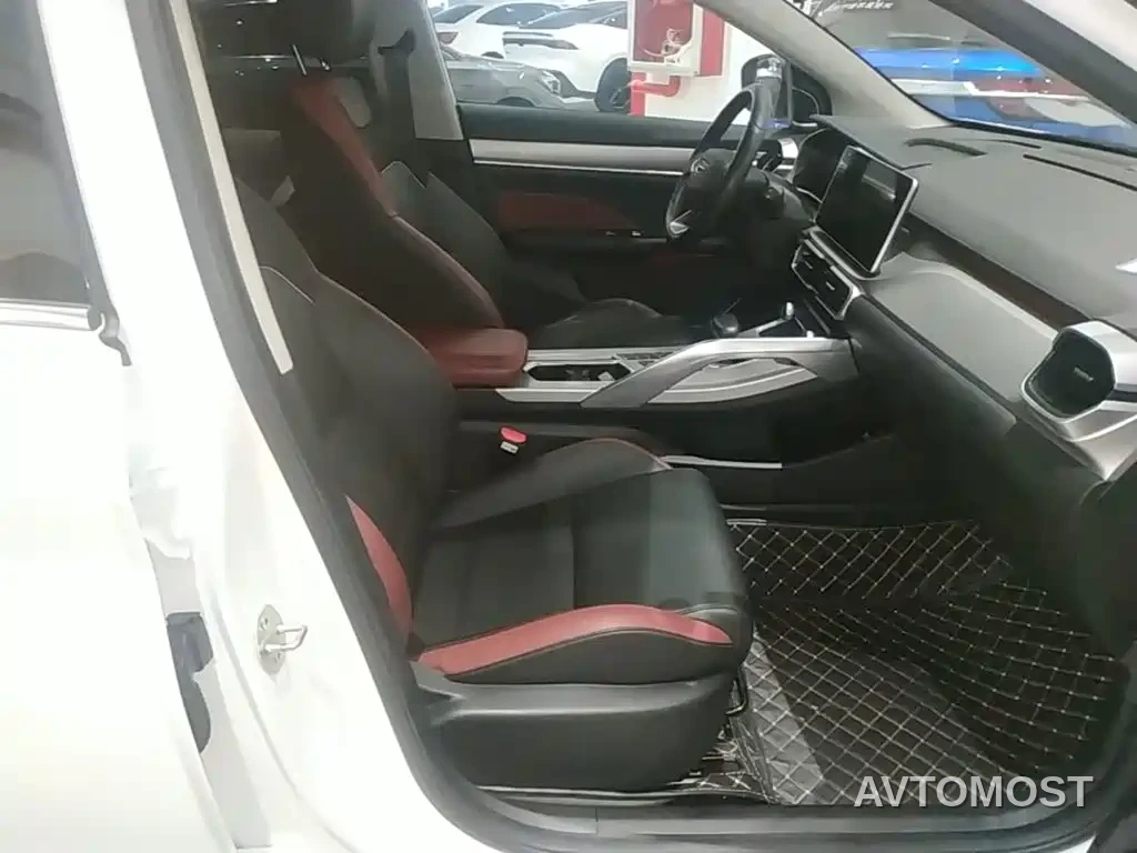 Geely Binyue 2021 1.4T DCT Diamond Edition — фото 24