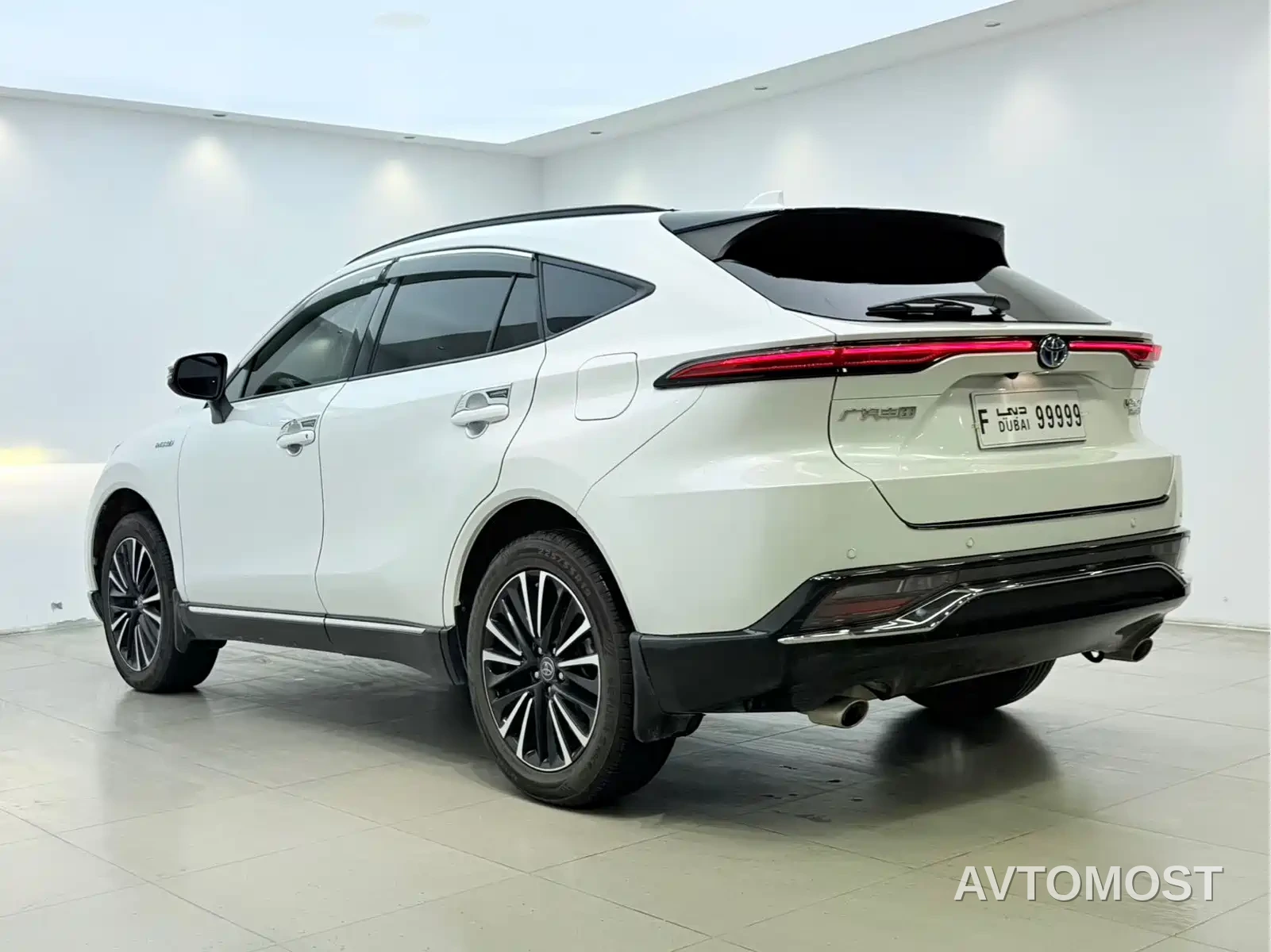 Toyota Venza 2022 Dual Engine 2.5L CVT 2WD Premium — фото 15