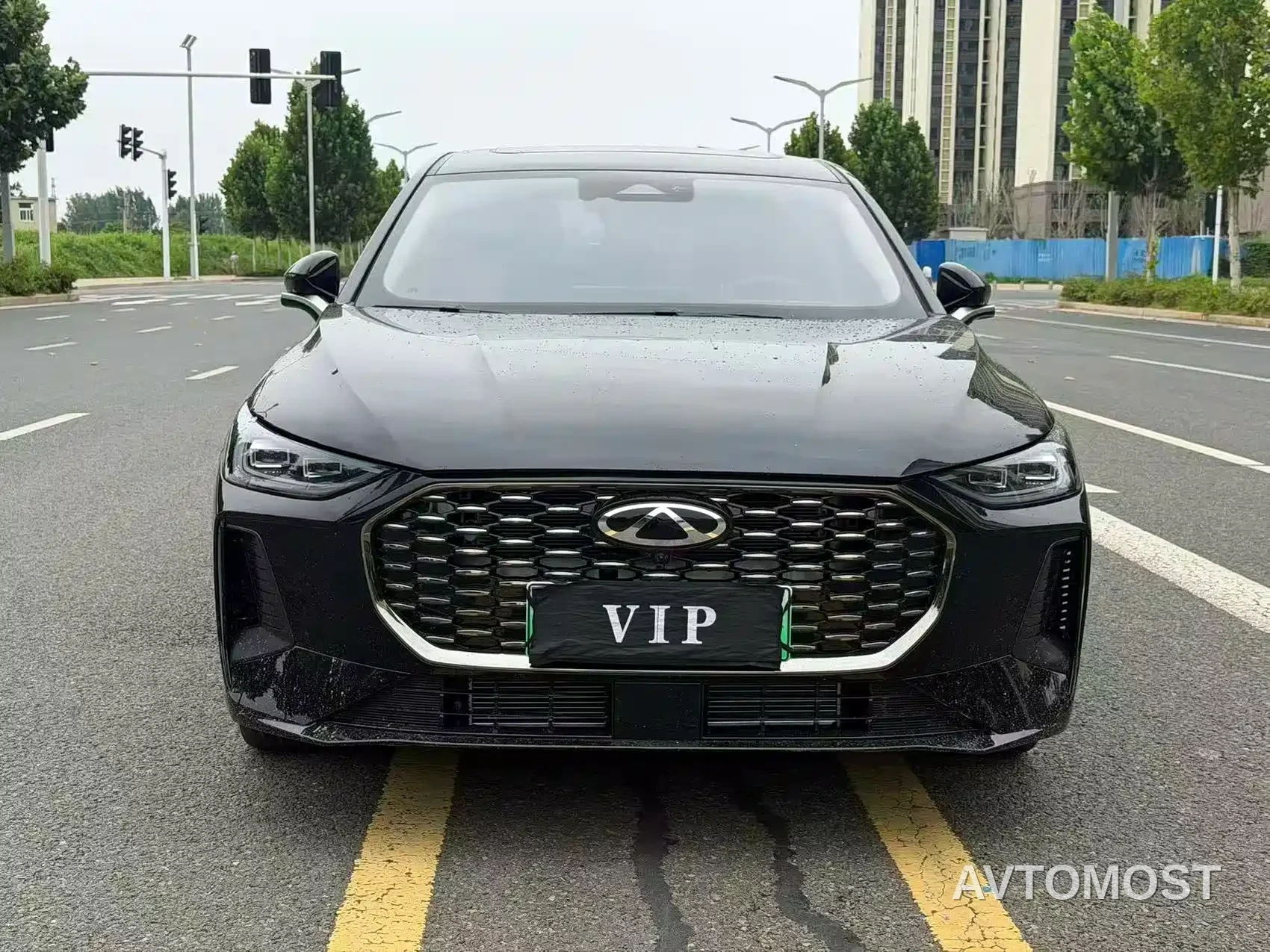 Chery Fengyun A8L 2025 1.5TGDI 145km Luxury — фото 2