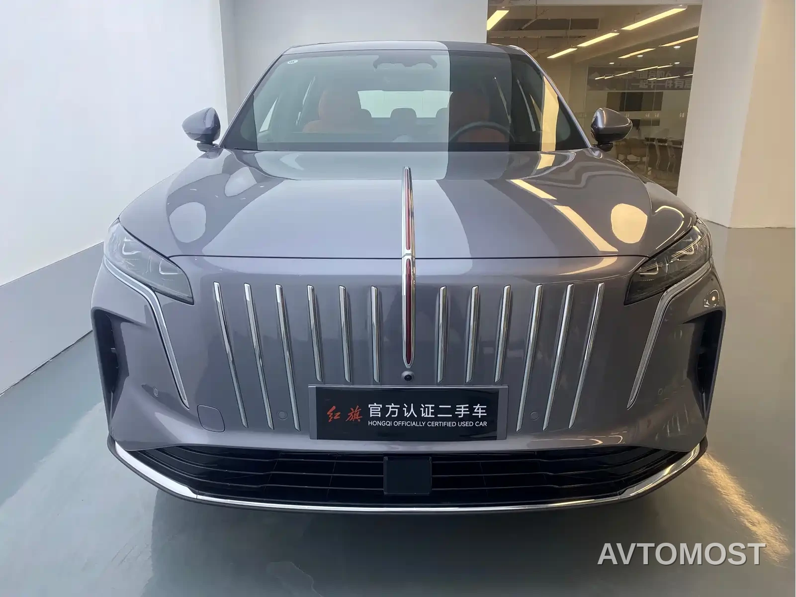 Hongqi HS6 PHEV 2025 High-end Model — фото 2