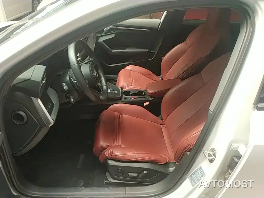 Audi A3 2021 Sportback 35 TFSI Fashion Sport — фото 13