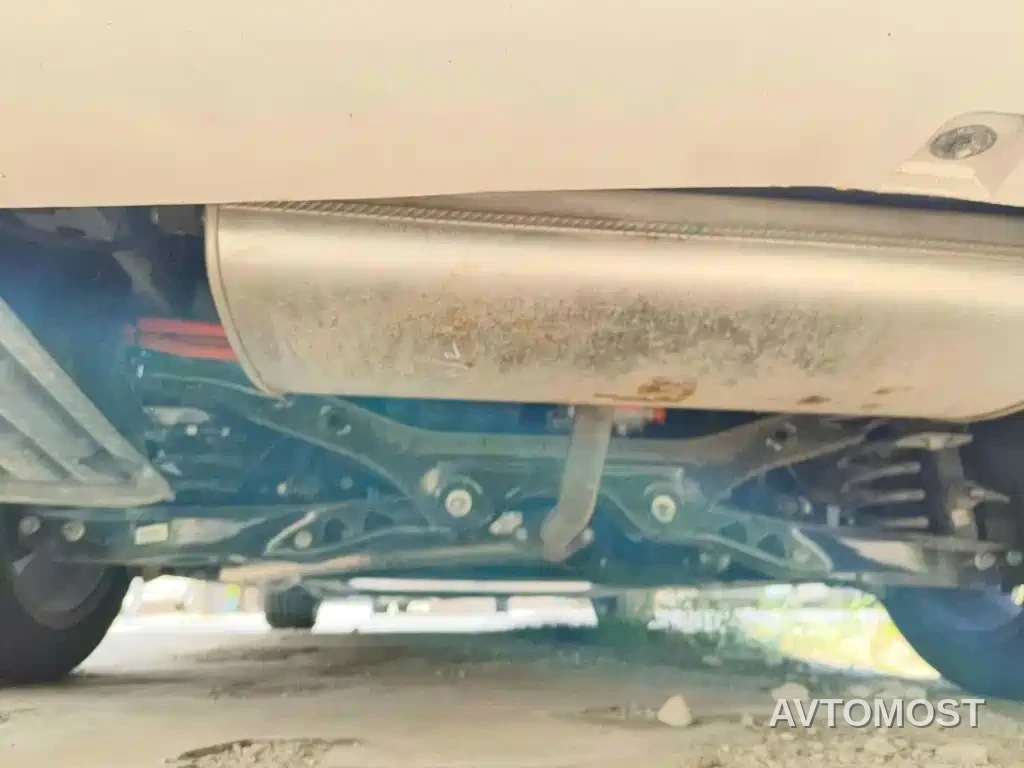 Roewe M7 DMH 2025 Base — фото 11