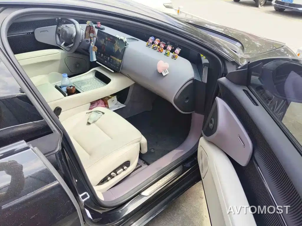 Avatr 12 2024 700 Triple Laser RWD Luxury Enjoyment Edition — фото 12