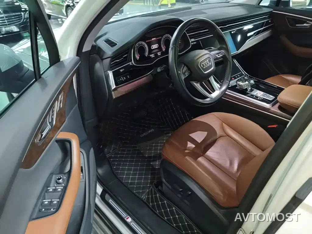 Audi Q7 2021 45 TFSI quattro S line Sport — фото 16