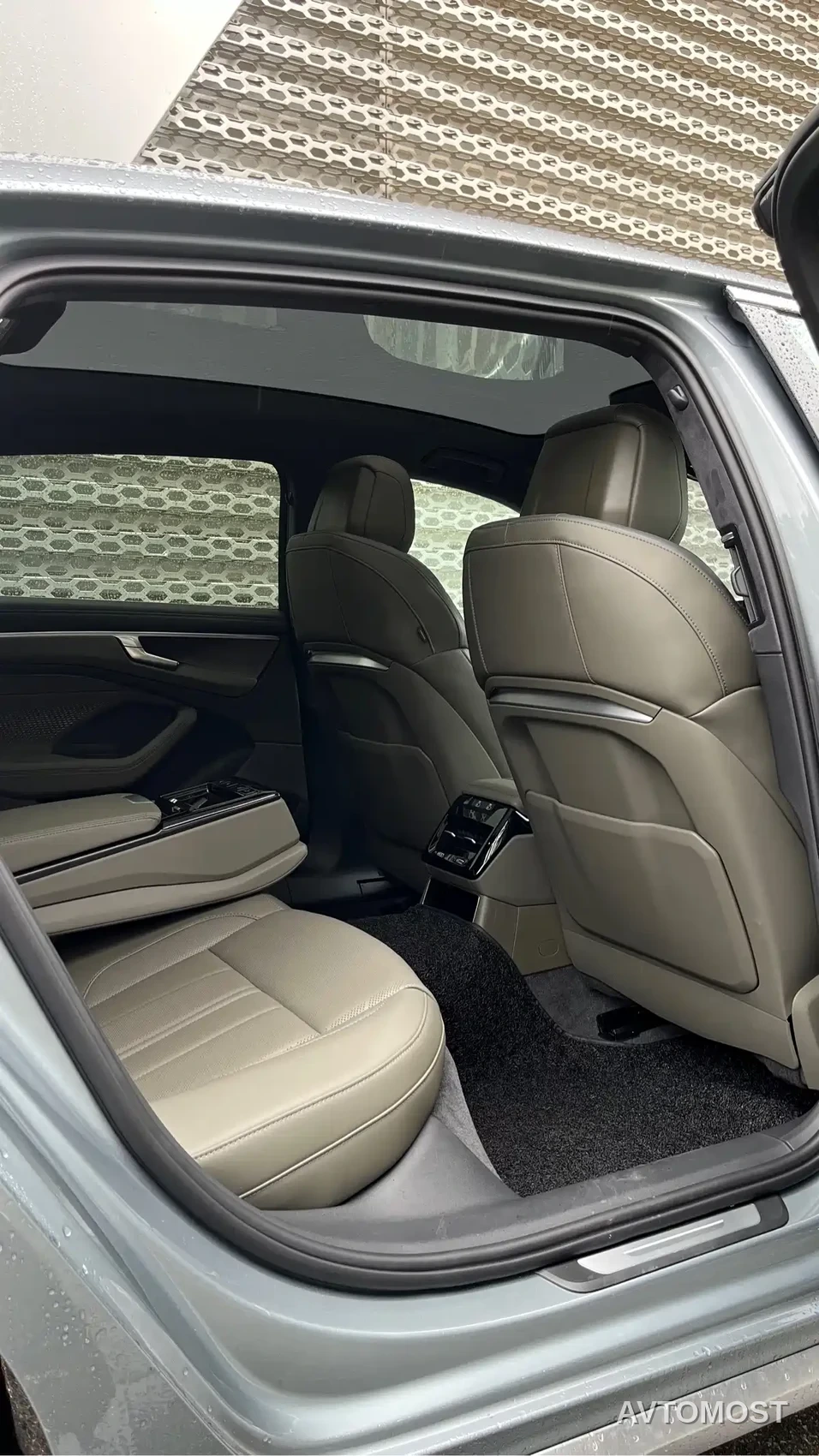 Audi A6L 2026 Model 2.0T High Power Sport Edition — фото 4