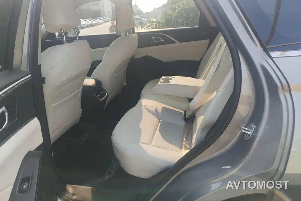 Haval Xiaolong MAX 2023 1.5L Hi4 105 4WD Pilot Edition — фото 11