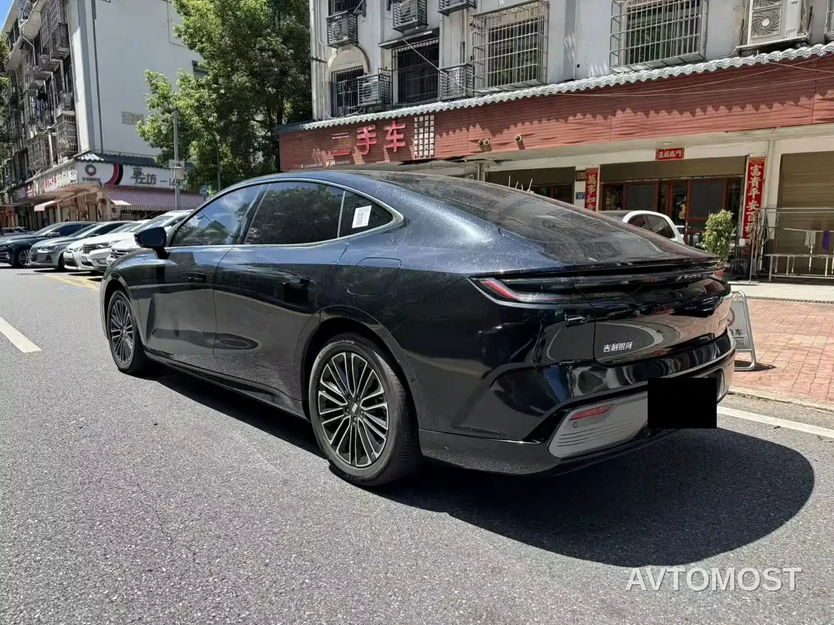 Geely Galaxy Xingyao 8 2025 130km EM-i Premium Edition — фото 6
