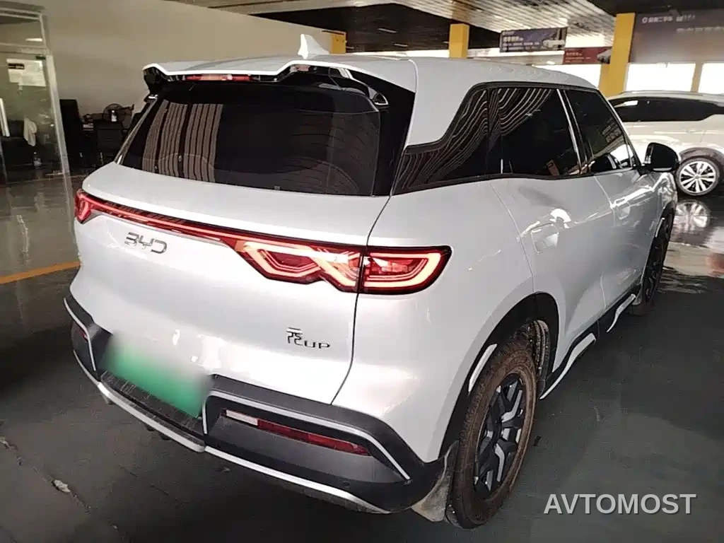 BYD Yuan UP 2025 Model 301KM Navigator — фото 7