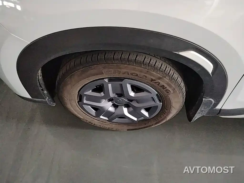 BYD Yuan UP 2025 Model 301KM Navigator — фото 23
