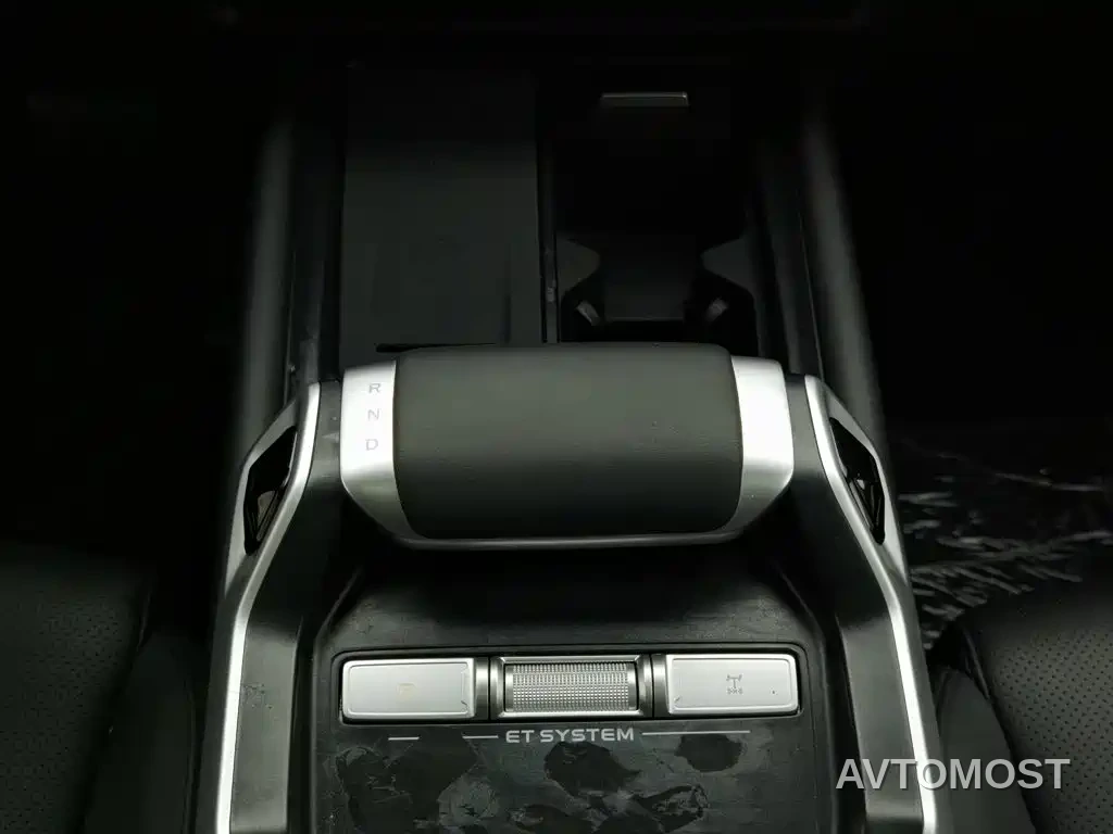 Deepal Deep Blue G318 2024 AWD Air Suspension Edition — фото 12