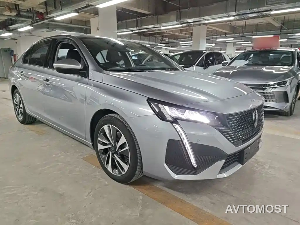 Peugeot 408 2022 1.6T Light Chaser Edition — фото 4