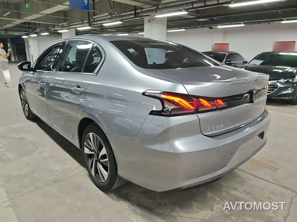 Peugeot 408 2022 1.6T Light Chaser Edition — фото 5