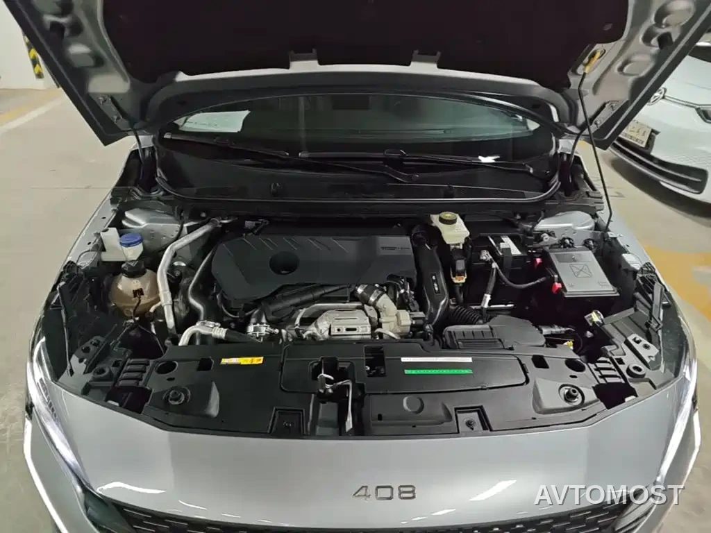Peugeot 408 2022 1.6T Light Chaser Edition — фото 18